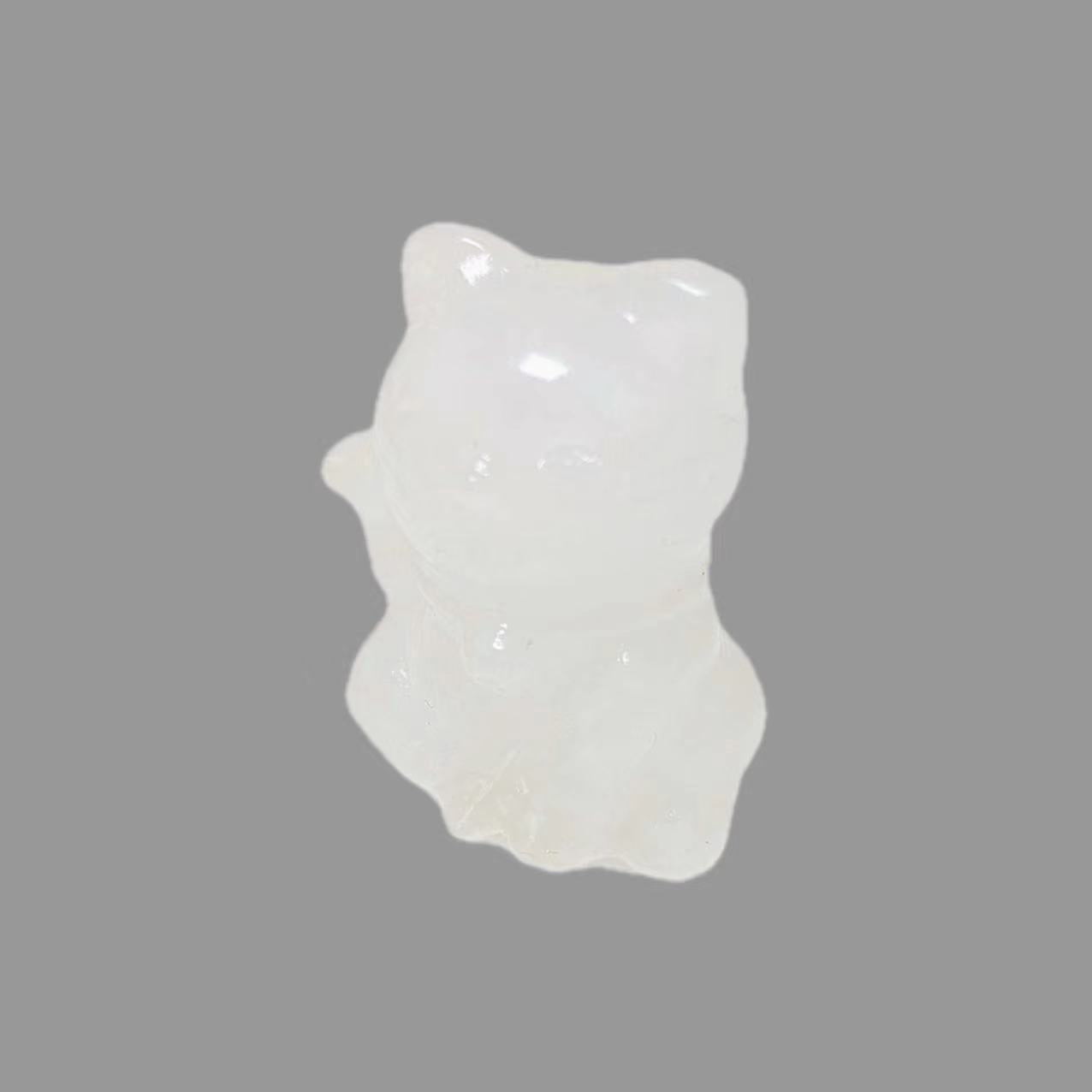 Lucky cat small carving