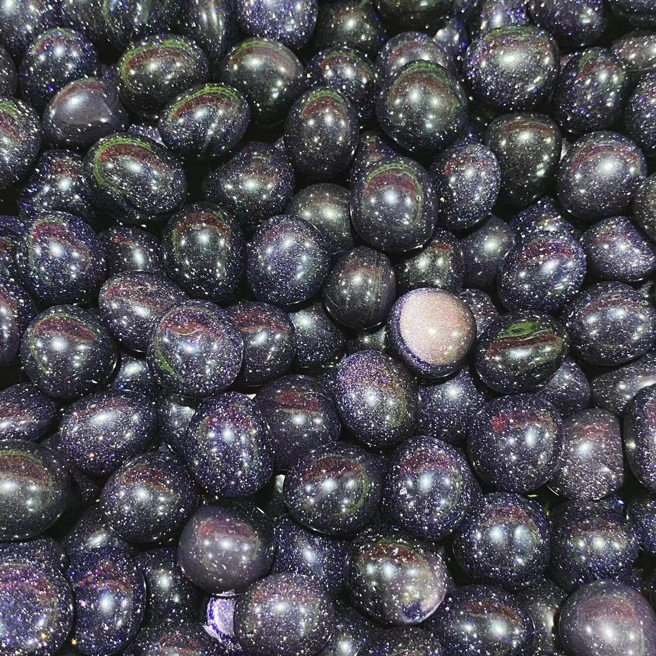 blue sandstone tumbles