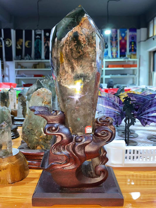 Garden Quartz Tower with wooden base#3100
