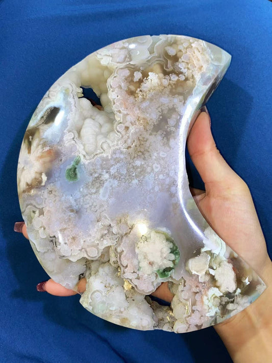Geode Green Flower Agate moon with black stand#1573