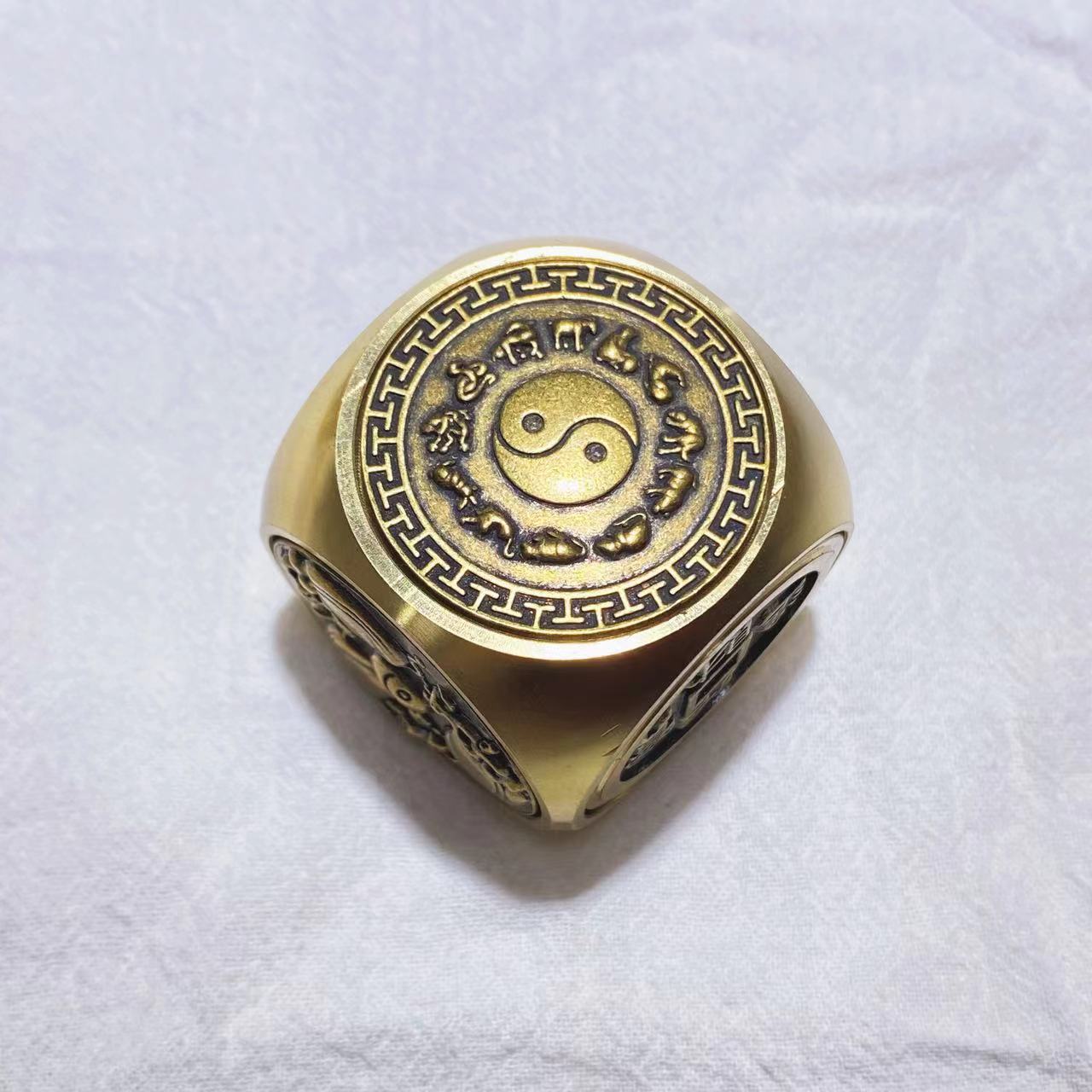 Copper spin dice with good meanning