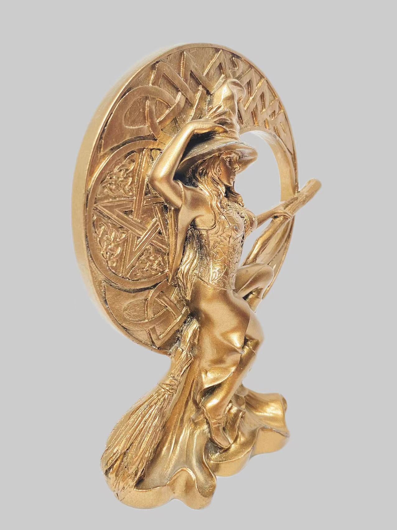 resin witch carving