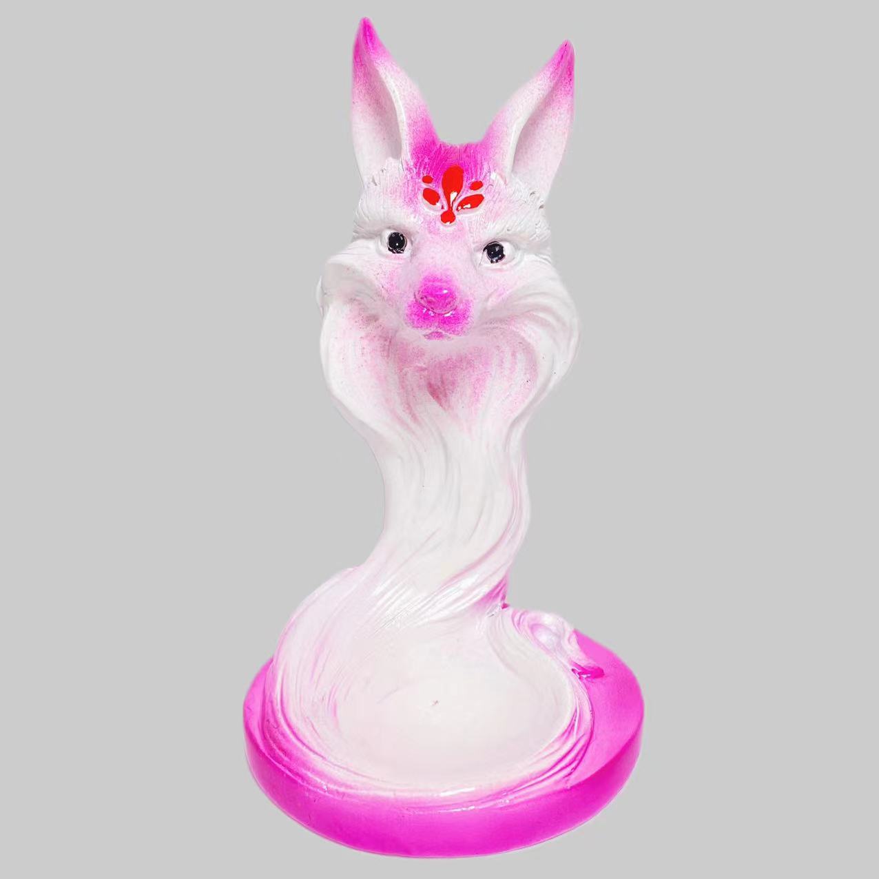 Resin fox sphere stand