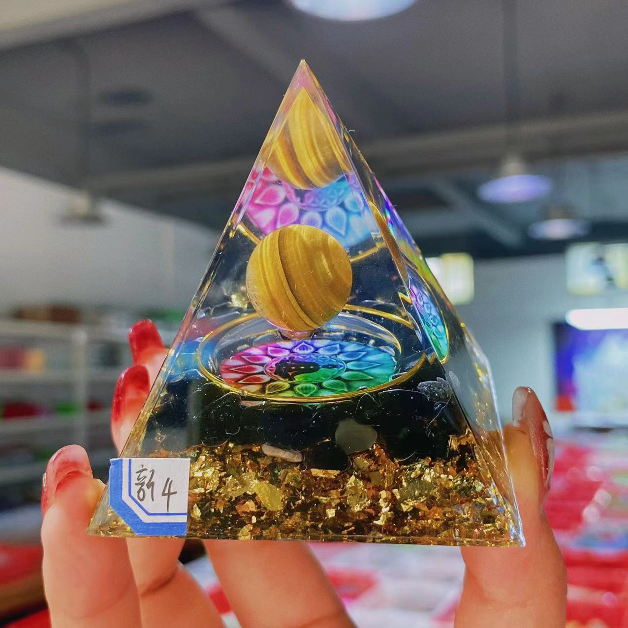 Resin chips orgonite pyramid