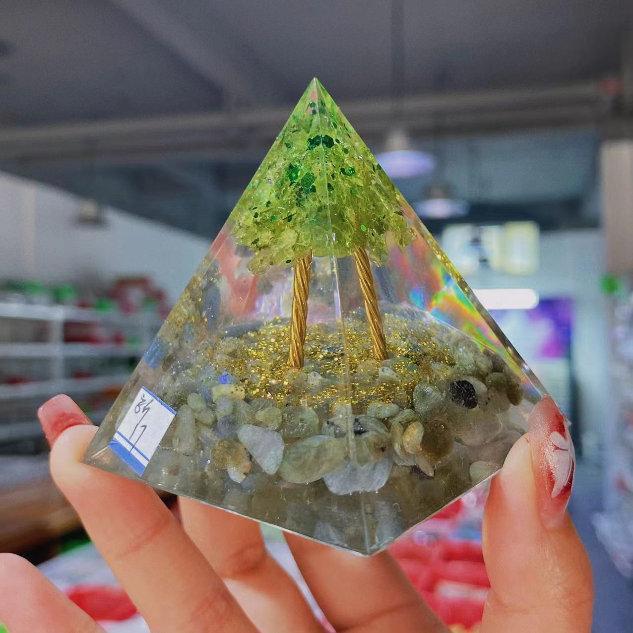 Resin chips orgonite pyramid