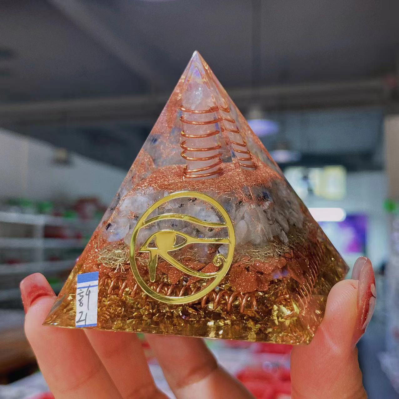 Resin chips orgonite pyramid