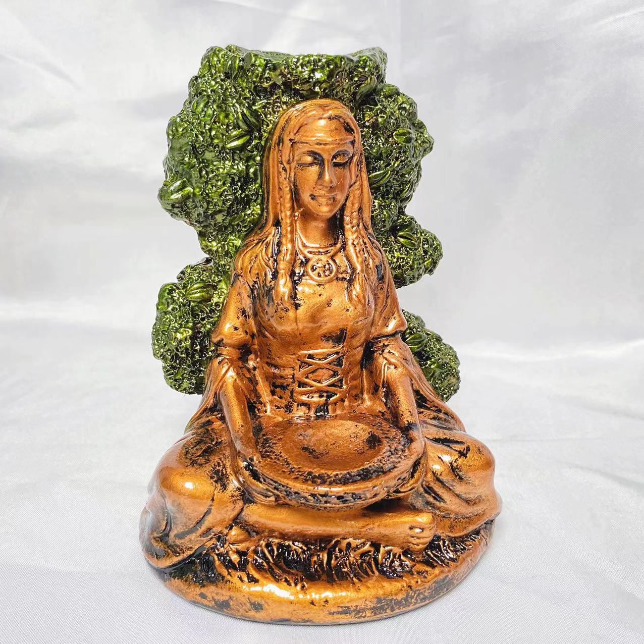 Resin tree spirit sphere stand