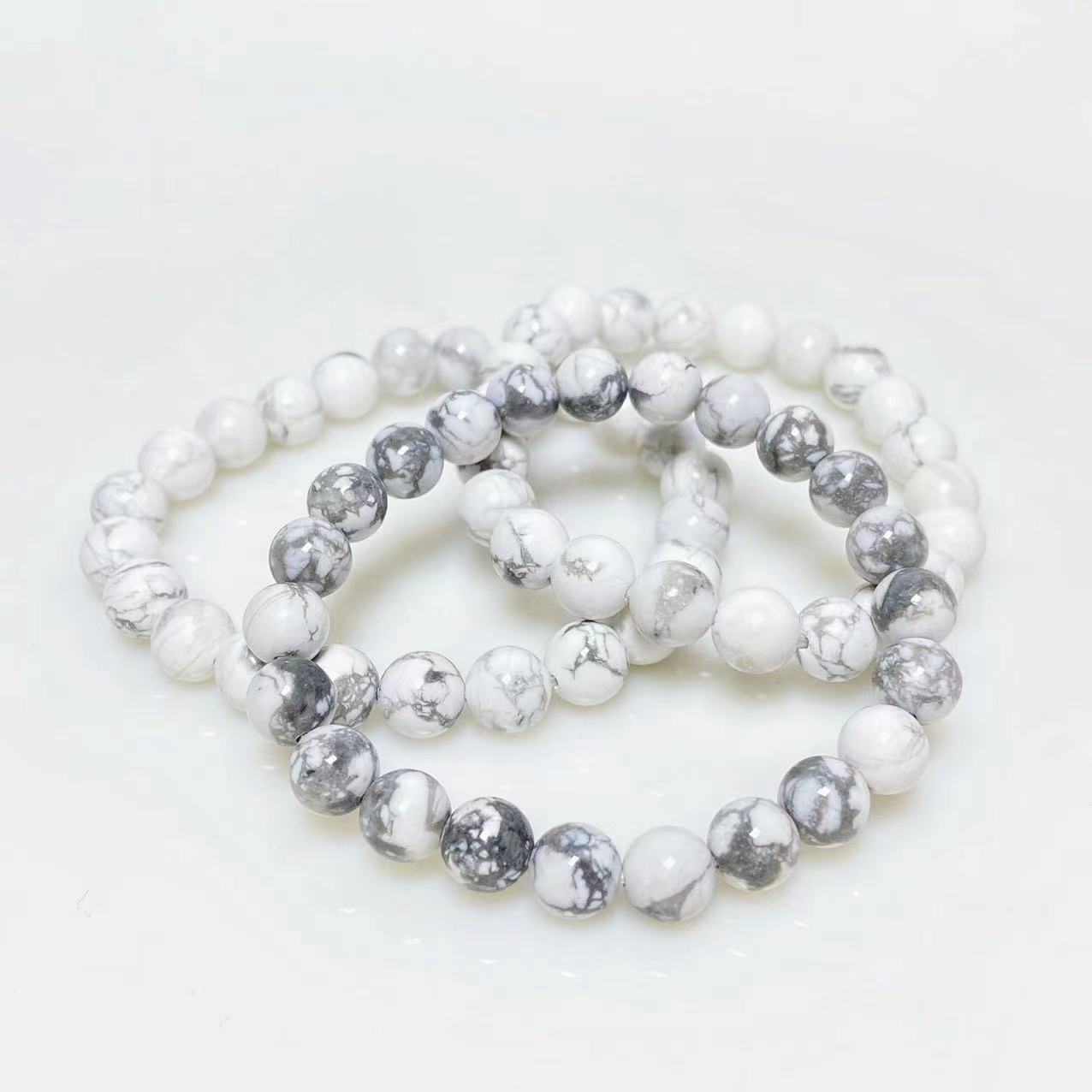 Howlite bracelet