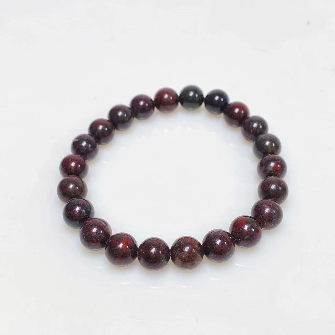 Red hermitate bracelet
