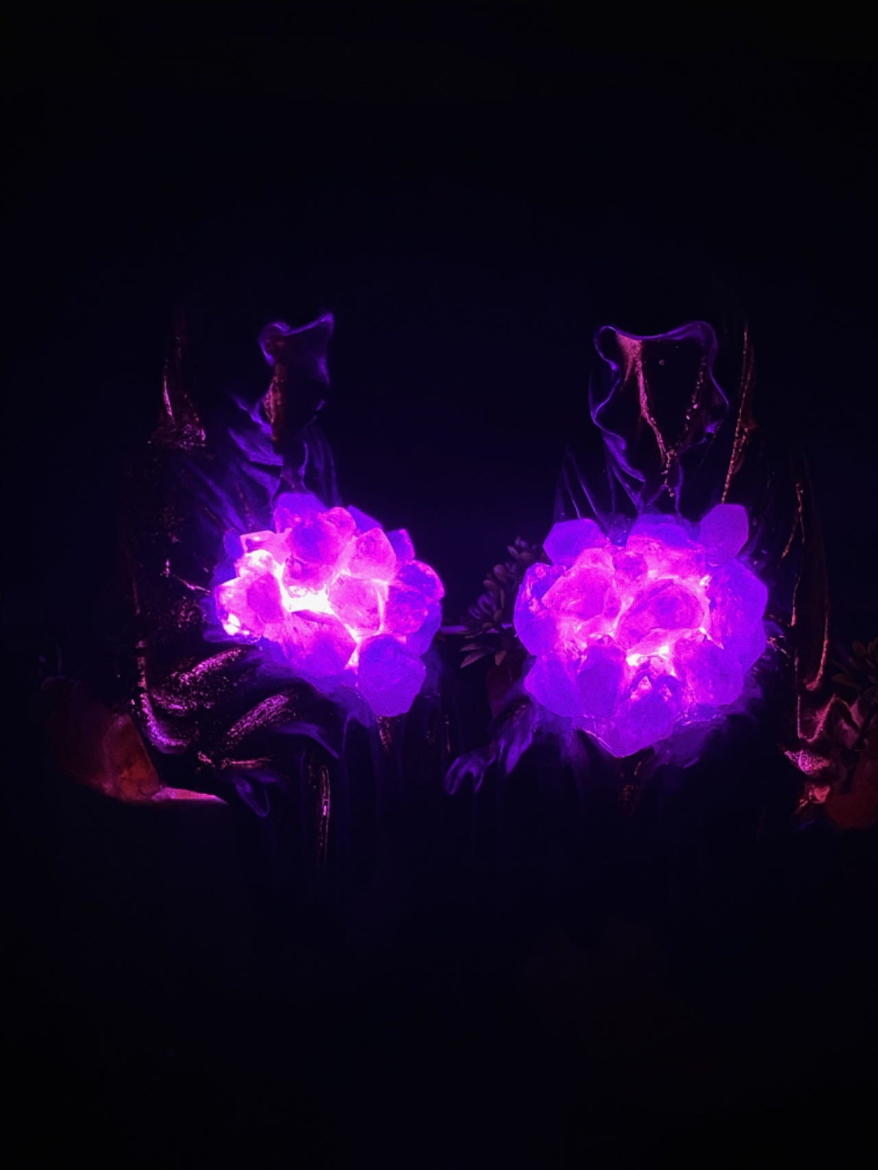 Amethyst sitting reapper light