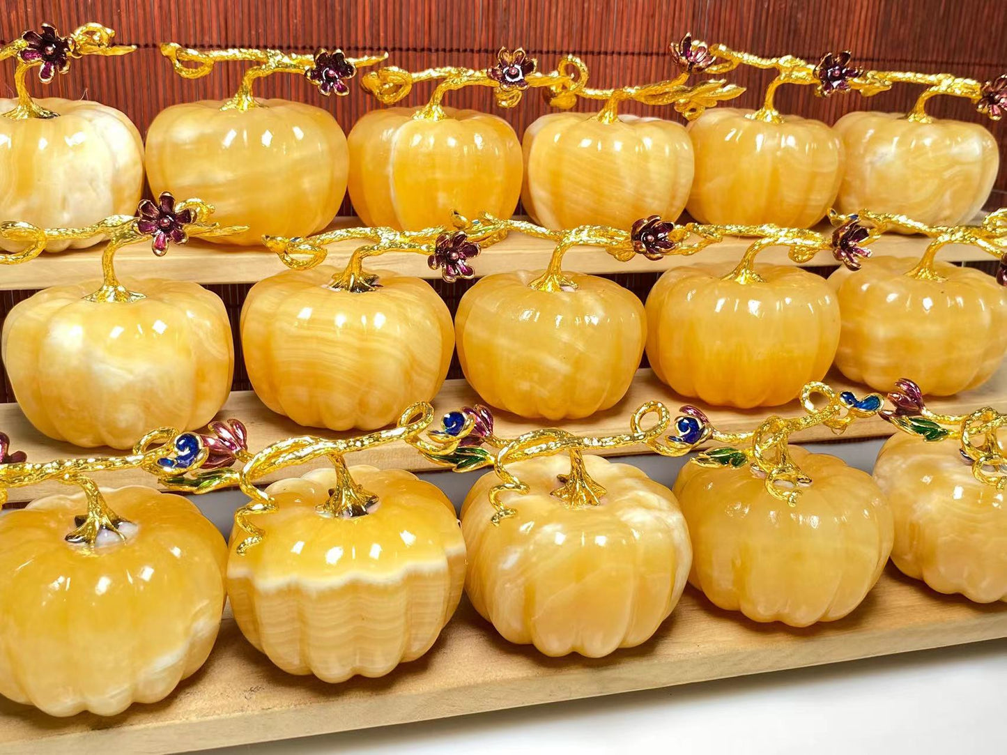 Yellow calcite pumpkin