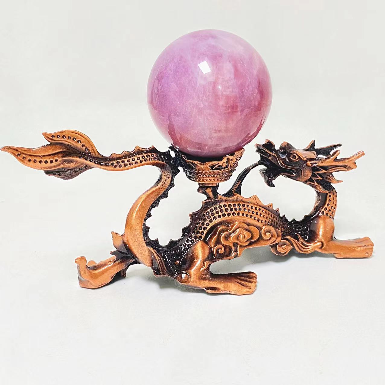 Metal Chinese dragon sphere stand