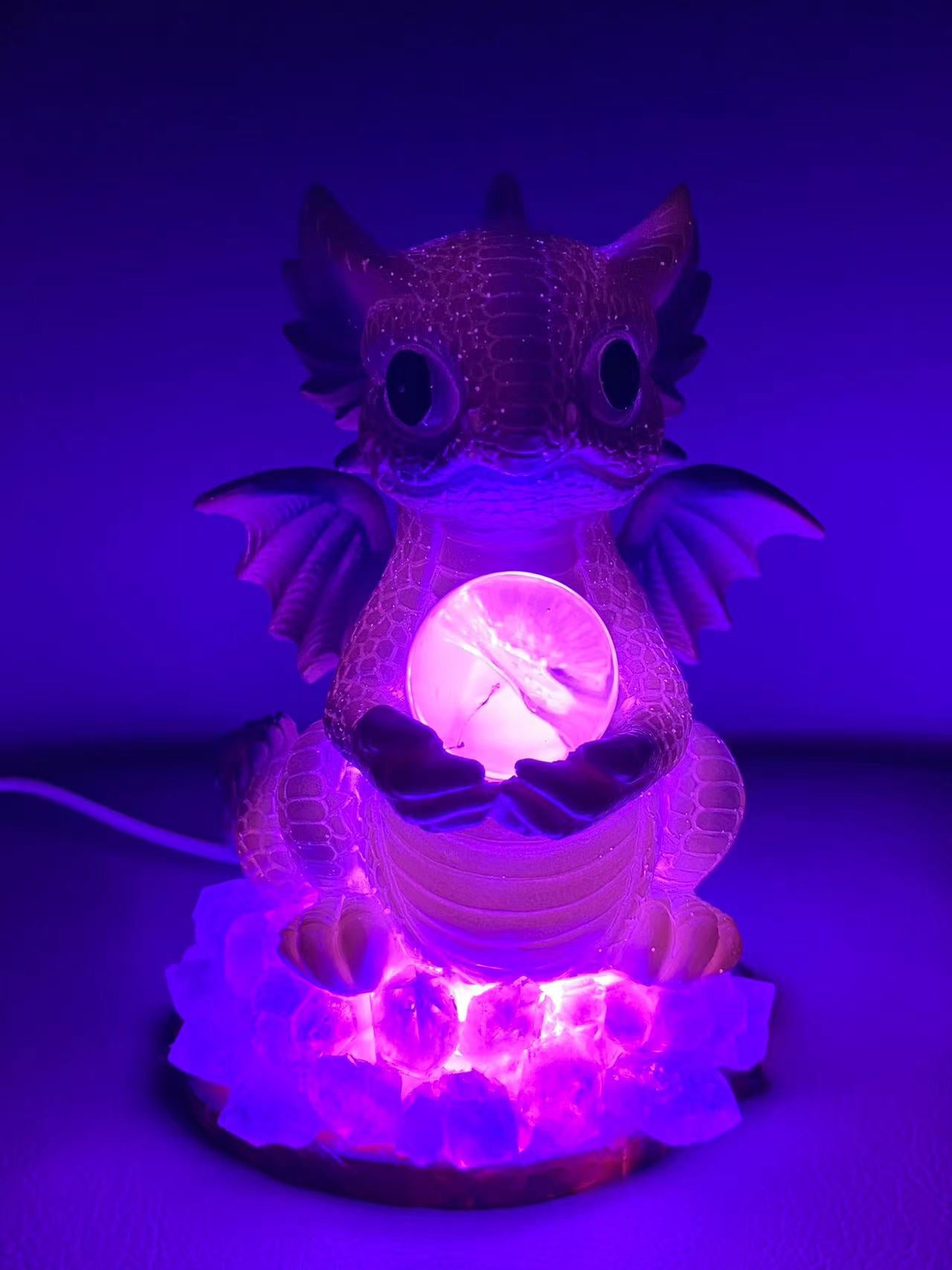 Flying dragon hold sphere light