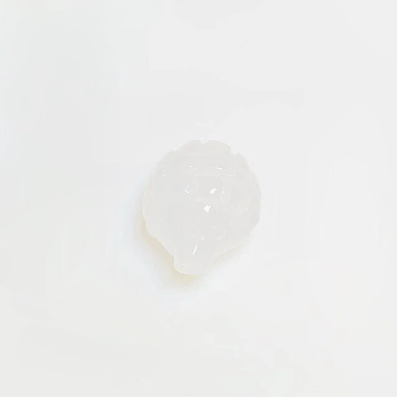 mini crystal sandshrew carving