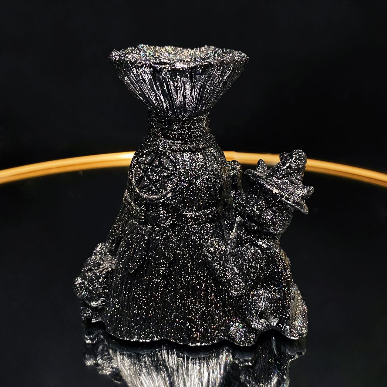 Resin broom with magic cat sphere stand