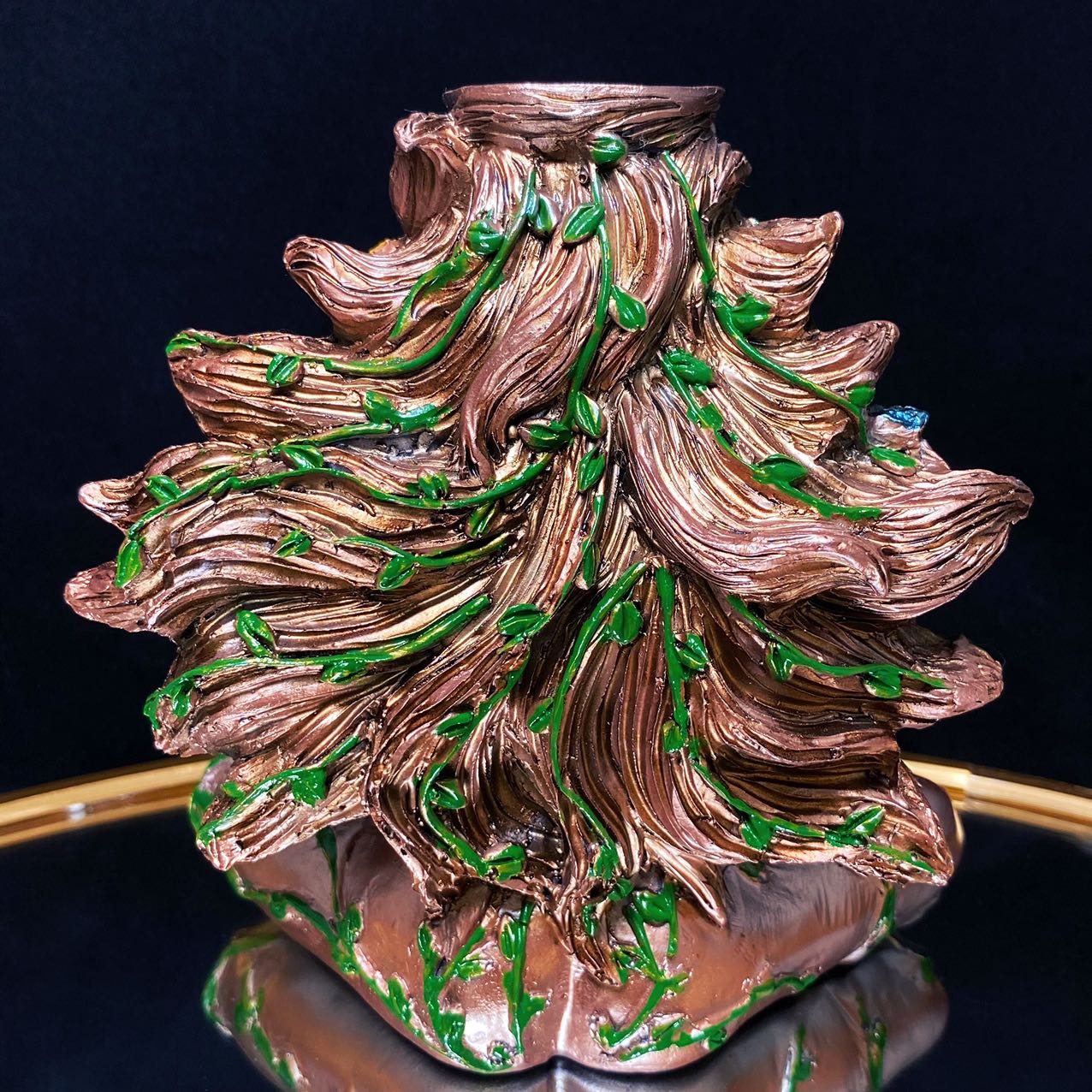 Resin 14cm mother earth sphere stand