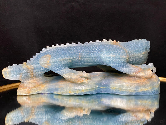 Blue onyx alligator carving#1229