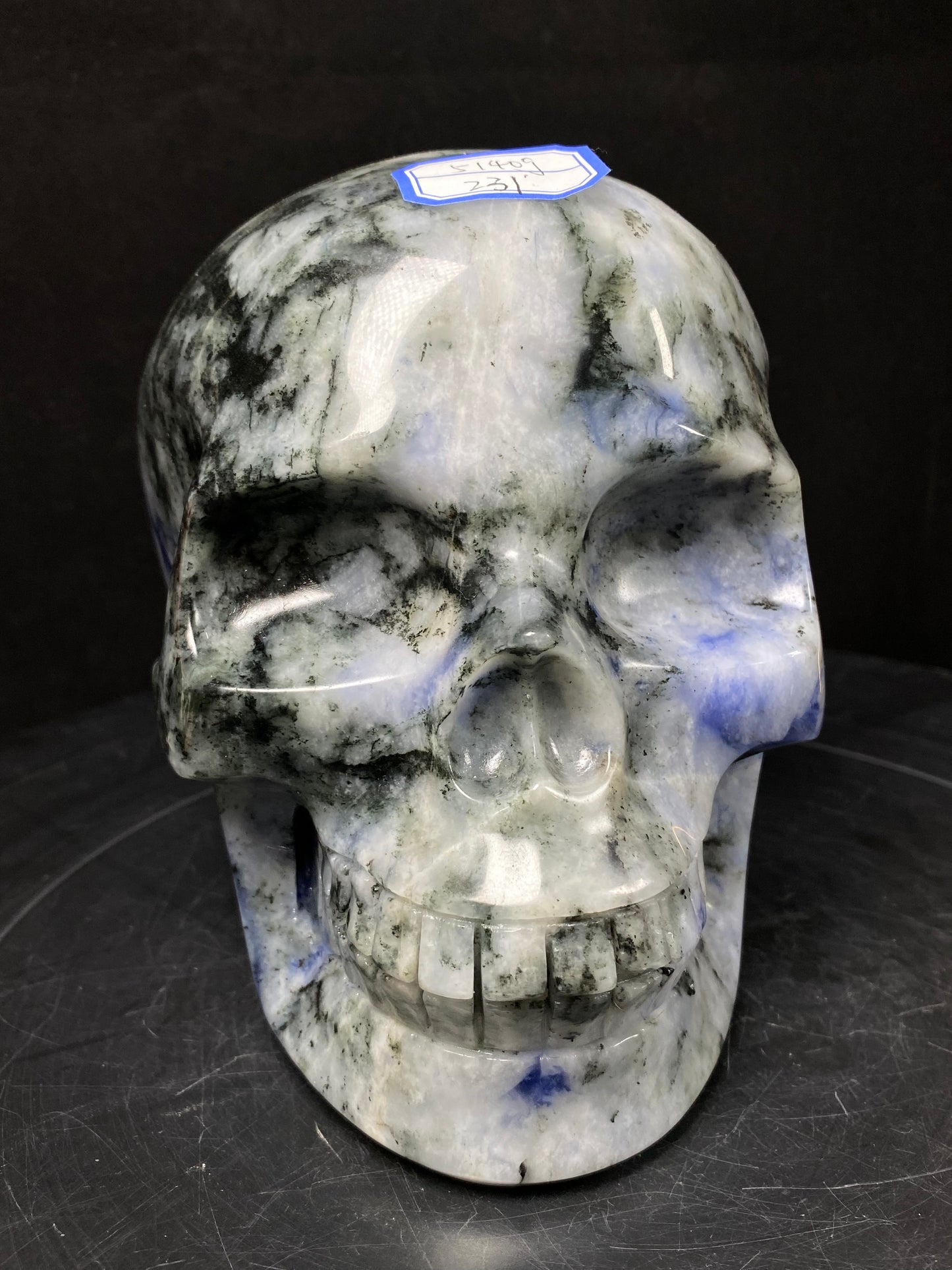 049-Dumortierite skull #5140