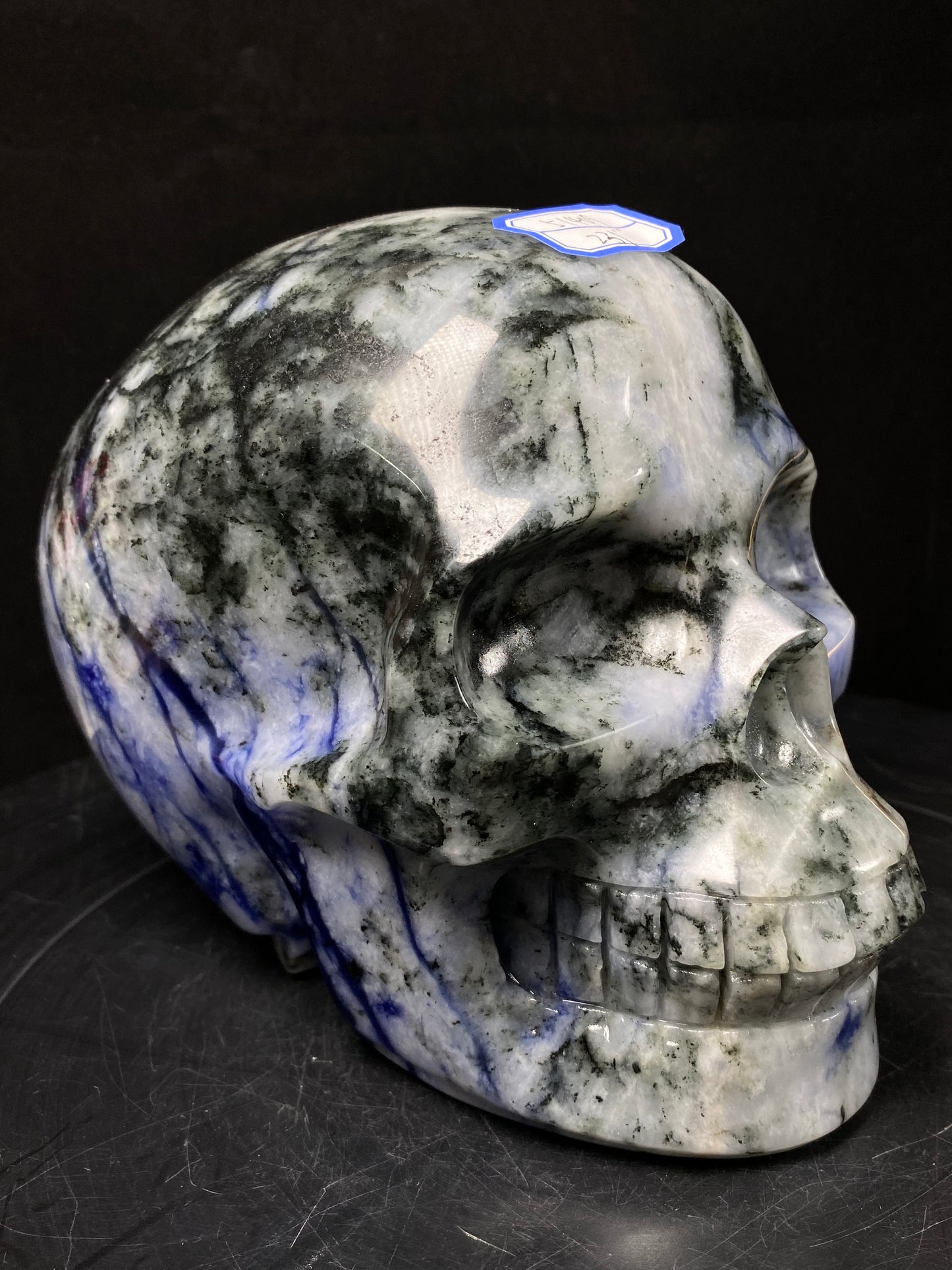 049-Dumortierite skull #5140