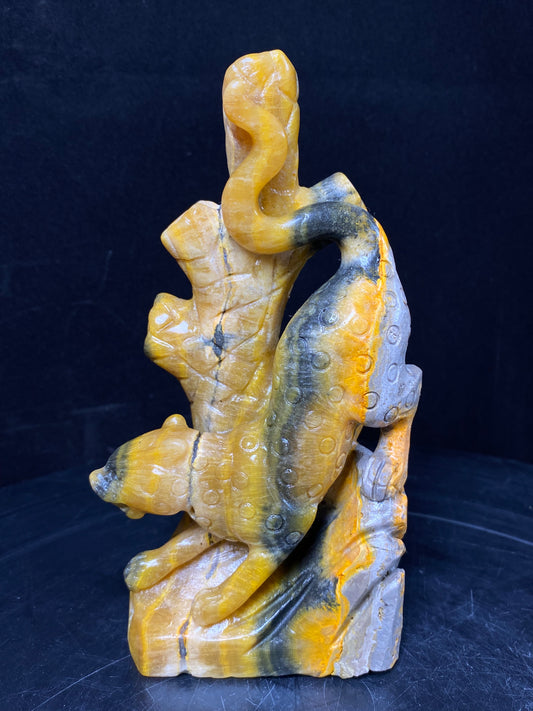131-Bumble bee jasper leopard carving #0757