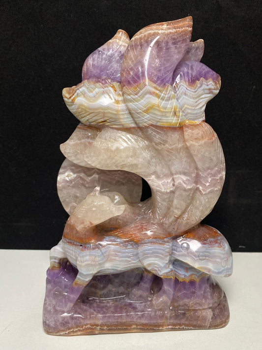 Banded amethyst ninetails fox carving #1781