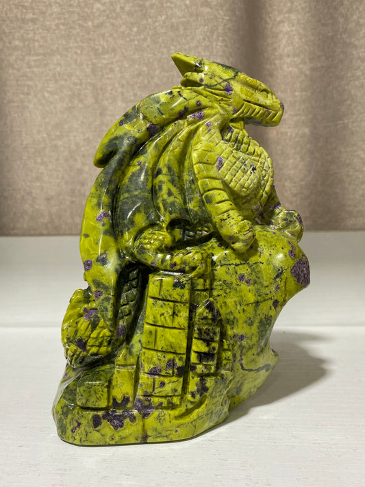 Atlantisite flying dragon carving #1188