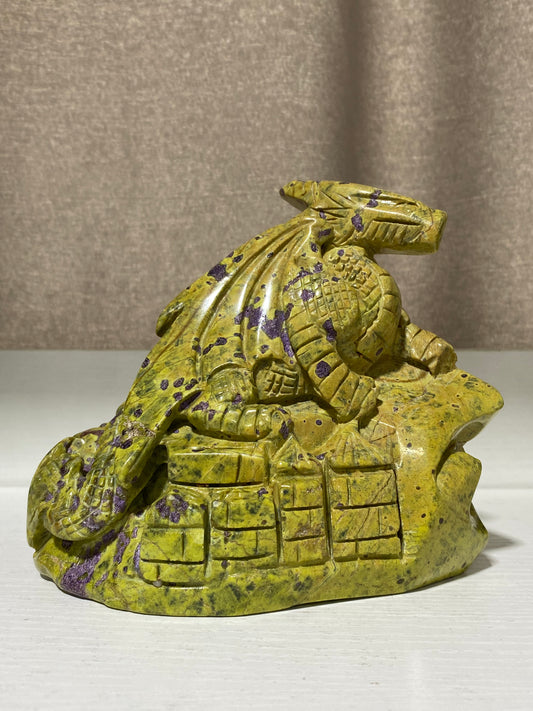Atlantisite flying dragon on castle carving #1393