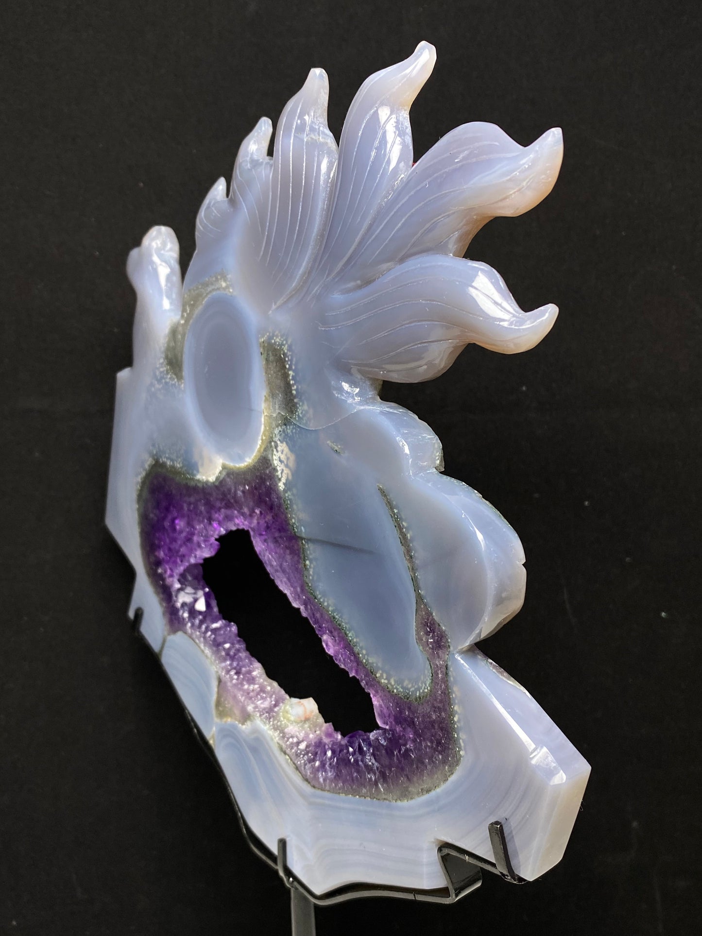 Amethyst agate ninetails fox with stand