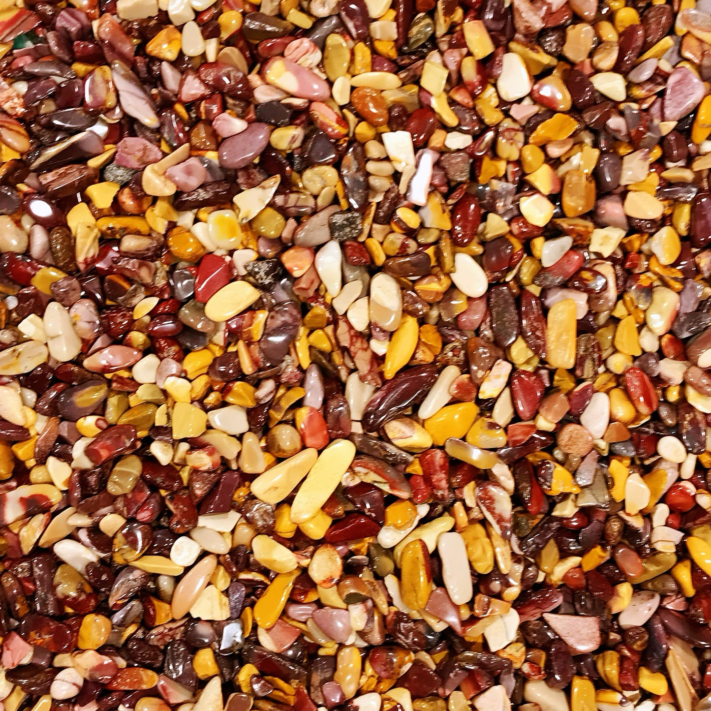 Mookaite chips