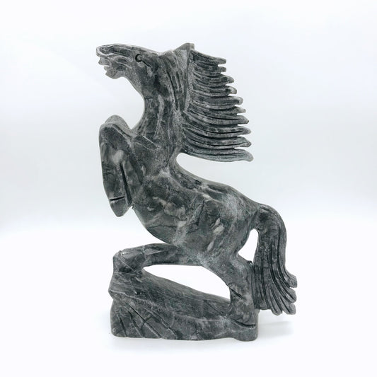 Black jade horse carving