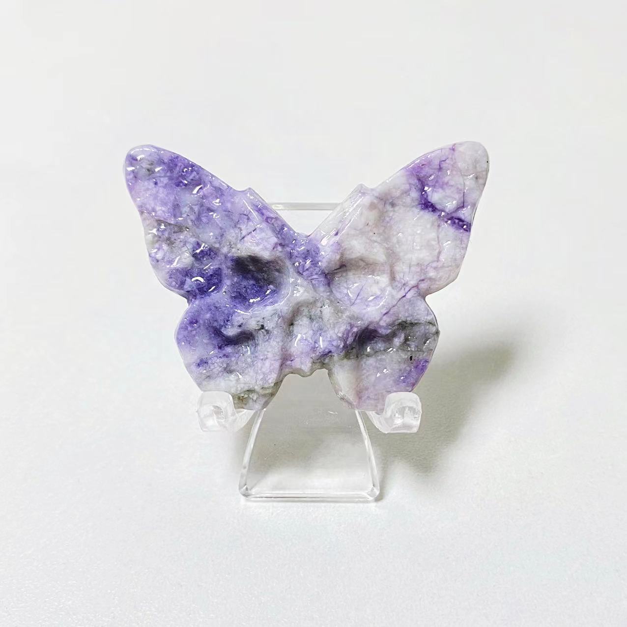 Crystal butterfly skull carvings