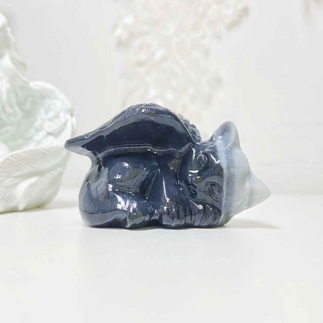 Crystal different materials angel cat carvings