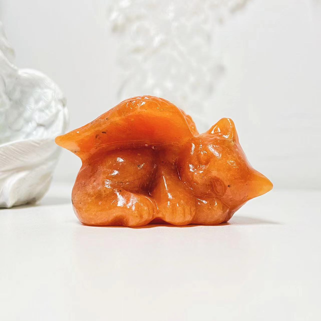 Crystal different materials angel cat carvings