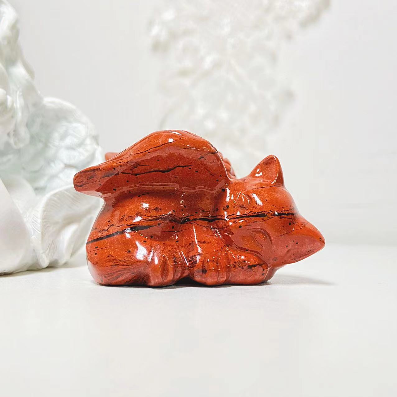 Crystal different materials angel cat carvings